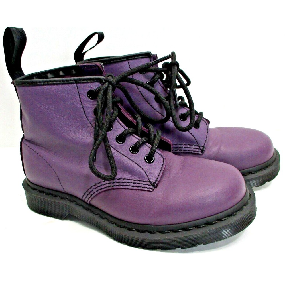 DOC‎ Dr. Martens plum purple Lavender style 101 Lace-up boots Ladies size 6